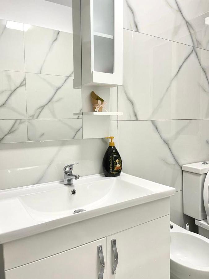 Newly Renovated One Bedroom Apartment In Tiran Dış mekan fotoğraf