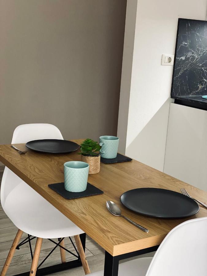 Newly Renovated One Bedroom Apartment In Tiran Dış mekan fotoğraf